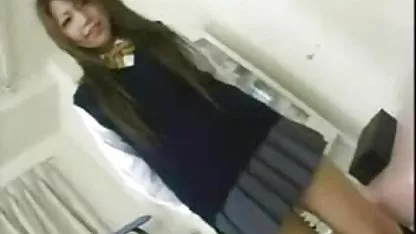 رقص معلم جوان خود را از رقص, گروه تلگرام سکی پرشور در مورد